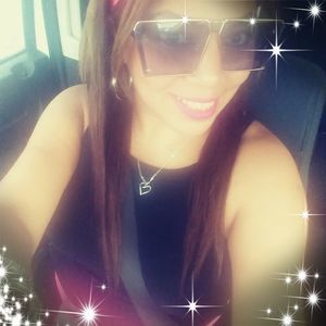 Meet your Posher, Victoria